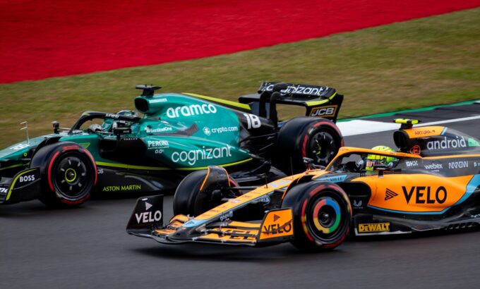 Norris věří: souboj Russell vs. Antonelli otevře McLarenu boj o titul 13