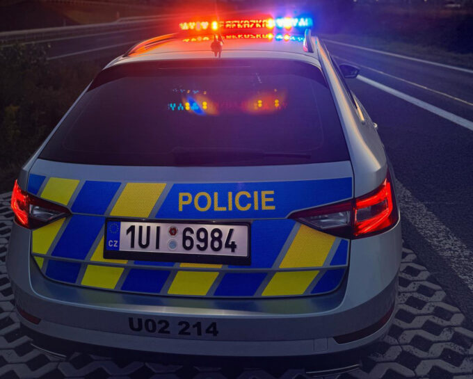 Divoká honička v Praze, řidič bez oprávnění vezl drogy a ujížděl městem 160 km/h 4
