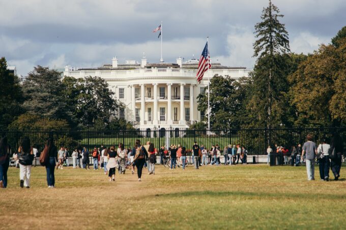 USA – Trumpovo jmění po nástupu do funkce vzrostlo o 60 % a rodinný byznys dál roste 6