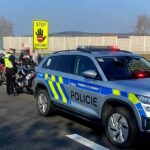 Dubá – Motocyklistka zemřela po střetu s jiným vozidlem na I/9 4