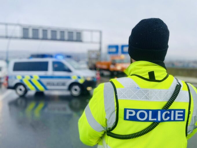 Pardubice – Střelec pálil plynovkou a hlídky ho dopadly 14