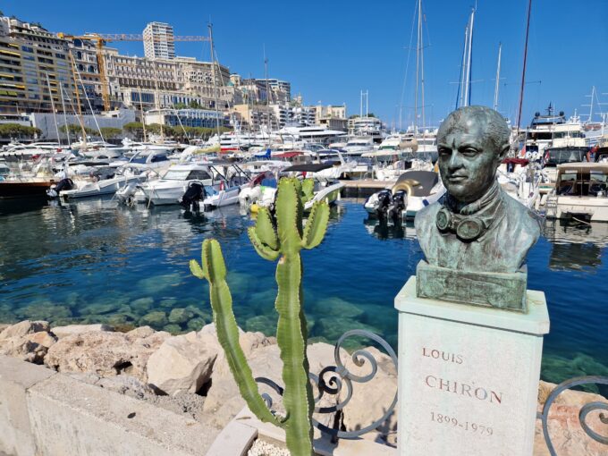 F1 Monaco - Lewis Hamilton si věří na pódium 14