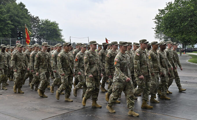 USA systematicky stahují z Evropy přes 7 000 vojáků: NATO čelí strategickému vakuu 14