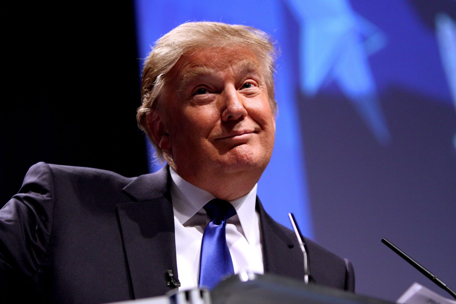 Trump Mobile: Půl milionu lidí zatím čeká na telefon marně