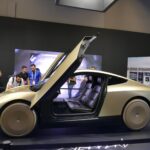 Tesla spustila výrobu robotaxi Cybercab: první dodávky do konce května 8