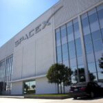 SpaceX získal před vstupem na burzu od americké armády kontrakty za 6,45 miliardy dolarů 4