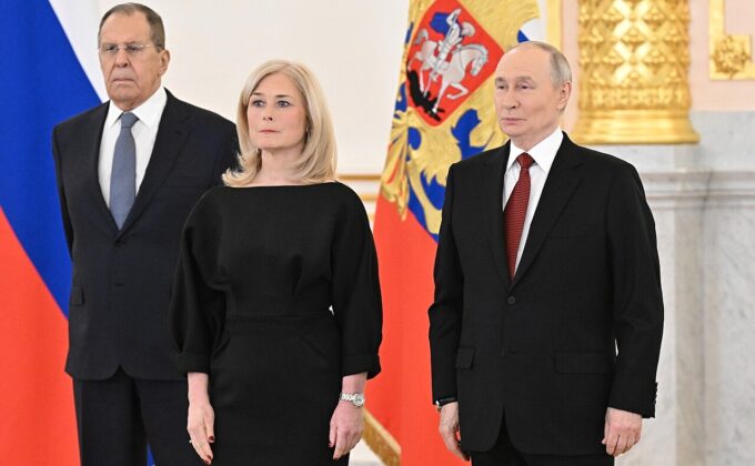Putin zamíří do Číny pár dní po Trumpově odletu 10