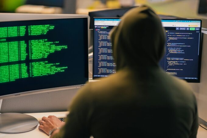Polsko: hackeři napadli 5 úpraven vody, hrozilo ohrožení zásobování 12