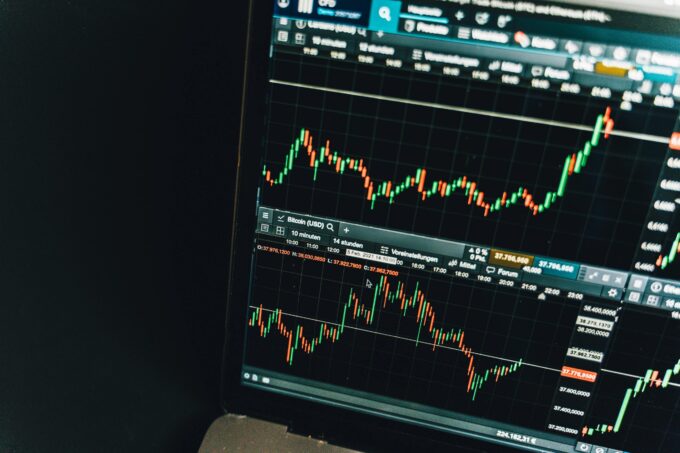 Alphabet získá 80 miliard dolarů prodejem akcií: 10 miliard od Berkshire Hathaway 13