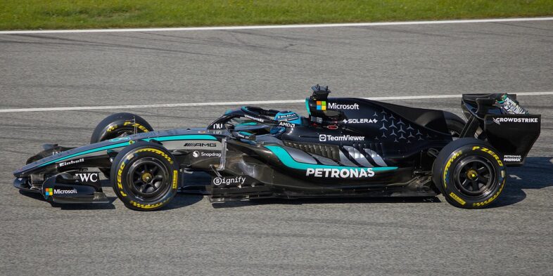 Jenson Button: Verstappen může přestoupit do Mercedesu i přes zájem McLarenu