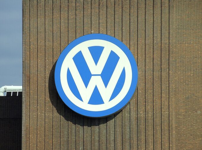 vw logo