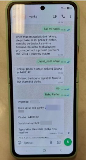 Podvodníci vylákali přes milion korun trikem s rozbitým telefonem 5