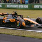 F1 McLaren monopost na trati