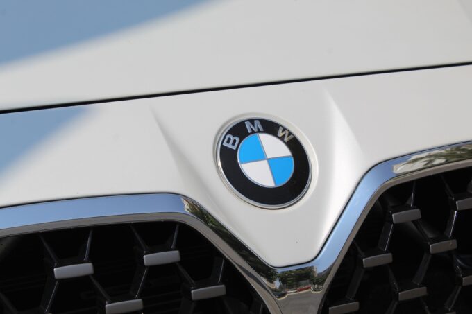 bmw logo